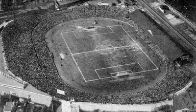 Luchtfoto van Stamford Bridge, stadion van Chelsea Football Club, Londen, ca. 1922 door Unbekannt
