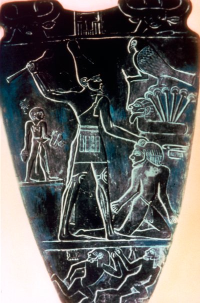Oud Egyptisch artefact door Unbekannt