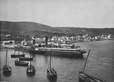 Ardrishaig - De stoomboot Columba aan de kade van Ardrishaig, 1895 door Unbekannt