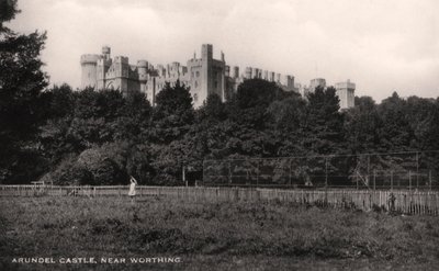 Arundel Castle, West Sussex door Unbekannt