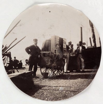 Strandfotograaf, ca. 1890 door Unbekannt