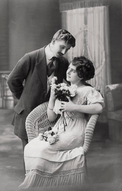 Verliefd stel, c1900-1919 door Unbekannt