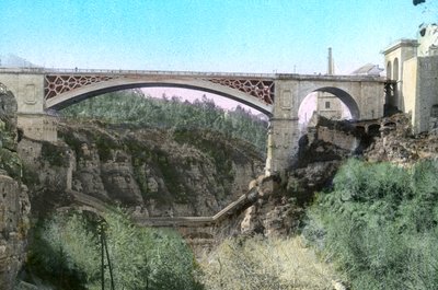 El-Kantara-brug, Constantine, noordoost Algerije door Unbekannt