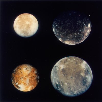 Vier manen van Jupiter, Io, Europa, Ganymedes en Callisto, 1979 door Unbekannt