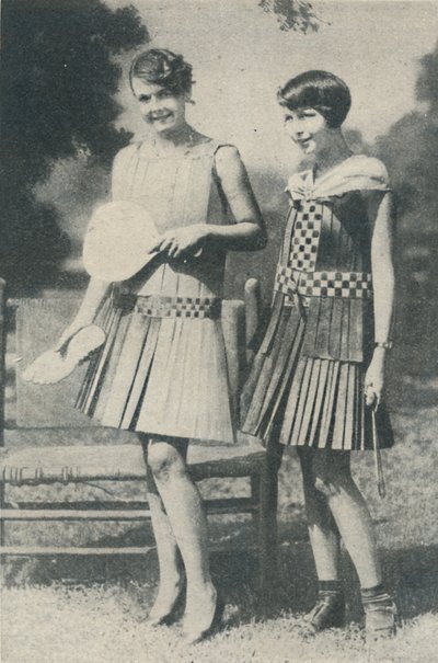 Jurken van Houten Stroken, ca. 1935 door Unbekannt