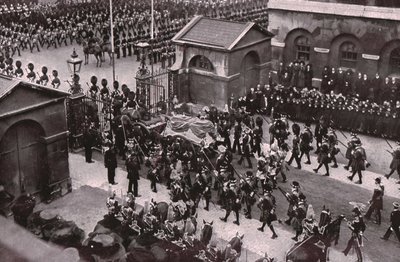 Begrafenisstoet van koning Edward VII, Whitehall, Londen, 20 mei 1910 door Unbekannt