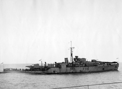 HMS Amethyst, na actie op de Yangtze-rivier, 20 april 1949 door Unbekannt
