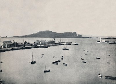 Howth - Algemeen uitzicht op de haven en Irelands Eye, 1895 door Unbekannt