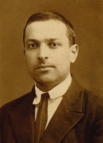 Lev Semyonovich Vygotsky 1896-1934 door Unbekannt