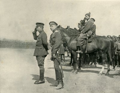 M. Kerensky groet de troepen door Unbekannt