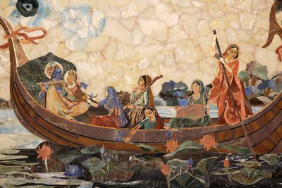 Mozaïek die de hindoegod Krishna met gopi