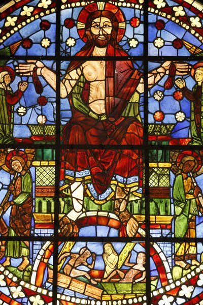 Nationaal Museum van Franse monumenten. Oude kerk van de Cordeliers, Chateauroux. Glas-in-loodraam van het Laatste Oordeel, Parijs, Frankrijk door Unbekannt
