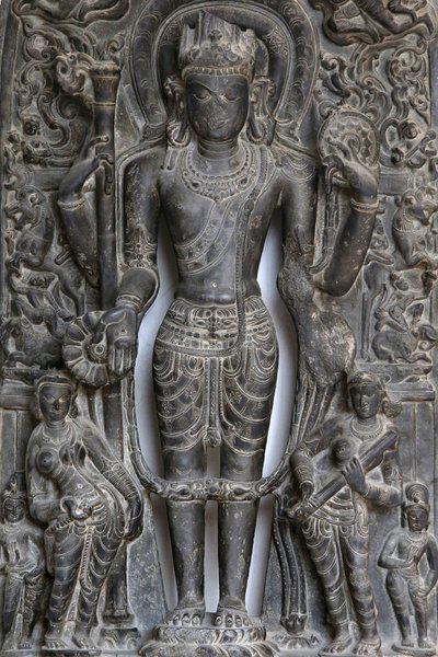 Nationaal museum van India, Delhi. Vishnu. Pala, 9e-10e eeuw n.Chr. Oost-India. Steen. (detail). India. door Unbekannt
