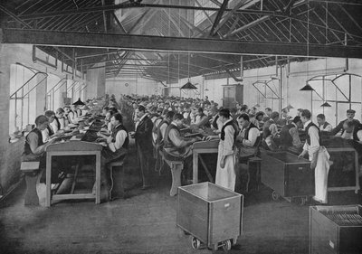 Een van de sigarenproductieafdelingen bij Salmon en Gluckstein, Ltd, Londen, c1870s 1903 door Unbekannt