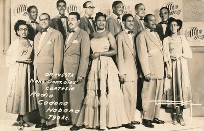 Orquesta: Neno Gonzalez Cortesia - Radio Cadena Habana, ca. 1910 door Unbekannt