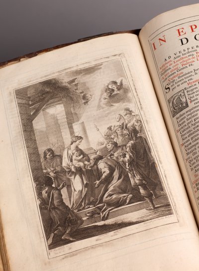 Parochiemuseum. Missaal in het Latijn. Gravures van Joachim Ballester. Papier en leer. 18e eeuw. door Unbekannt