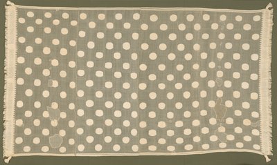 Peruaanse textiel: Mantel of wandkleed, lendendoek, tulband, gewatteerde hoed, band met kwastjes, 1200-1460s door Unbekannt