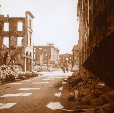 Place Royal, Reims, Noord-Frankrijk, ca. 1914-ca. 1918 door Unbekannt