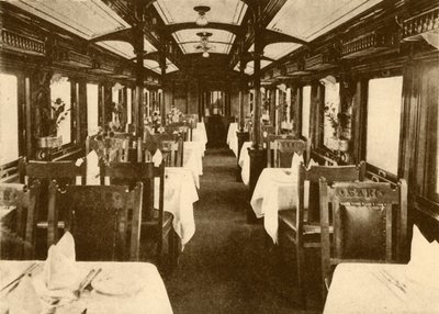 Restauratiewagen op een langeafstandstrein, Zuid-Afrikaanse Spoorwegen, 1930 door Unbekannt