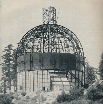 Skeletkoepel om een astronomische mammoet te huisvesten, c1935 door Unbekannt