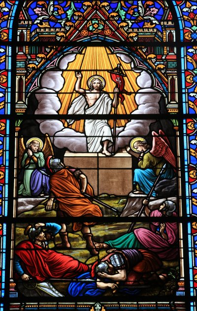 Glas-in-lood raam. De opstanding van Christus, Douarnenez, Frankrijk door Unbekannt