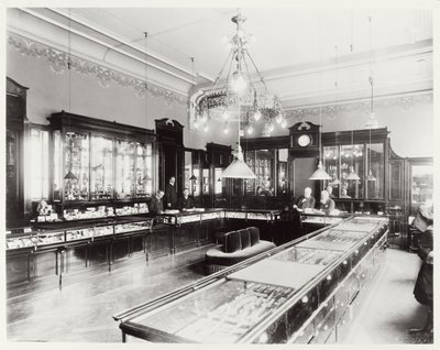 Het Faberge Emporium door Unbekannt