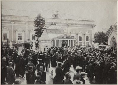De begrafenis van Anton Tsjechov op de Novodevitsjibegraafplaats, 22 juli 1904, 1904 door Unbekannt