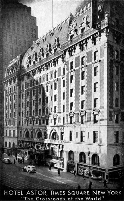 Het Hotel Astor, Times Square, New York, c1930s door Unbekannt