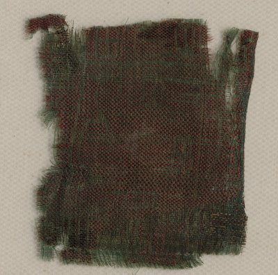 Drie fragmenten van Italiaanse gotische zijde, 1300s door Unbekannt