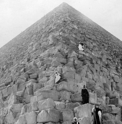 Toeristenhoek, de Grote Piramide van Gizeh, Egypte, 20e eeuw door Unbekannt