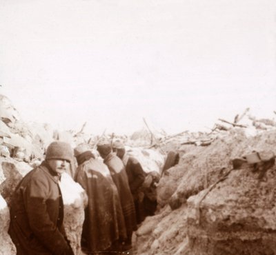 Loopgraven, Tahure, Noord-Frankrijk, ca. 1914-ca. 1918 door Unbekannt