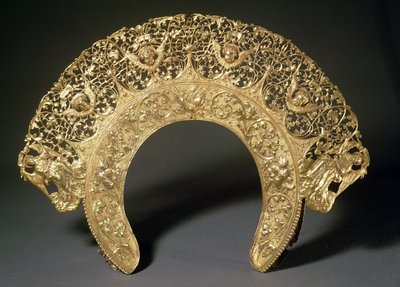 Russische diadeem met filigraanwerk door zilversmid met het monogram C.A., ca. 1730s door Unbekannt Unbekannt
