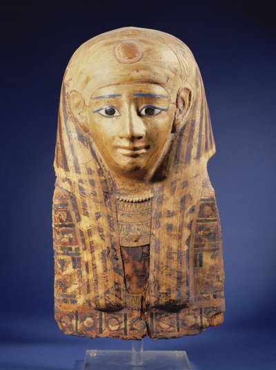 Cartonnage mummie hoofdtooi met lappet pruik, de ogen ingelegd met obsidiaan en albast, Egyptisch, Late Periode door Unbekannt