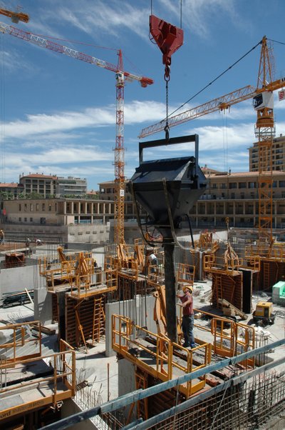 Bouwplaats van de nieuwe wijken van Aix en Provence door Unbekannter Künstler