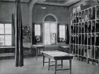 Glas Schilder Studio, uit de Werkplaatsen van het Bauhaus, Weimar door Unbekannt