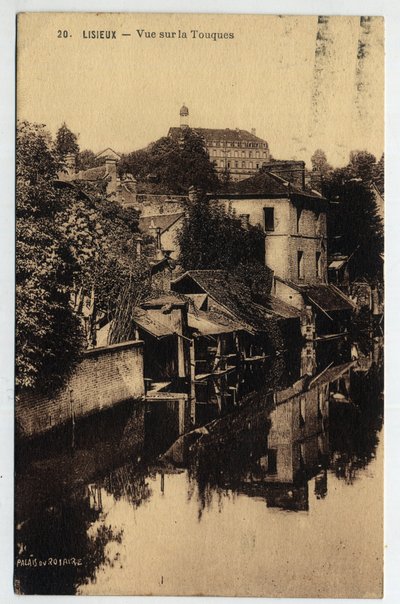 Normandië, Calvados (14), Lisieux: huizen aan de rand van de Touques - Ansichtkaart gedateerd 1934 door William M. Timlin