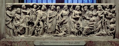 Sarcophagus met reliëf van Prometheus en de Schepping van de Mens, Romeins, uit Arles door Unbekannt