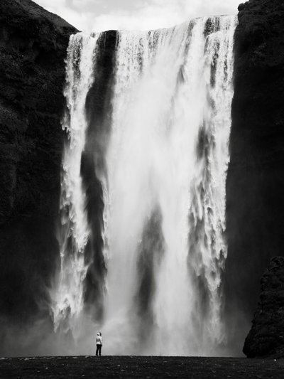 Skógafoss, IJsland, 2011 door Leopold Blonder