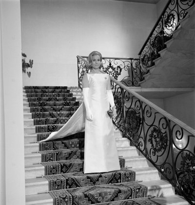 De actrice Ingrid Thulin op de set van de film 
