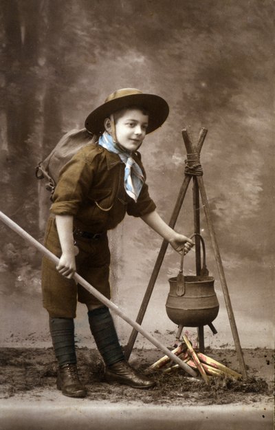 Een padvinder in de jaren 1920 door Unknown Artist