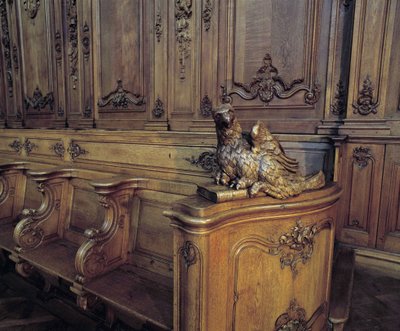 Barokke architectuur: houten koorbank die een adelaar voorstelt, attribuut van de evangelist Sint-Jan. Koor van de kerk van St. Stephen. Interne weergave. Marmoutier door Unknown artist