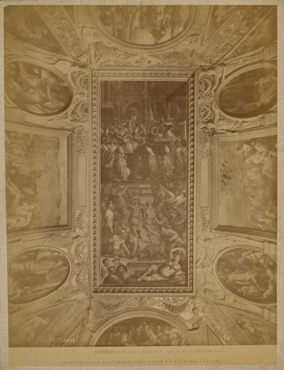Florence - Palazzo Vecchio. Hal van Clemens VII, kroning van keizer Karel V door Unknown artist
