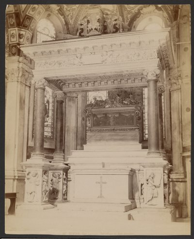 Genua, San Lorenzo, Sarcofaag van San Giovanni door Unknown artist