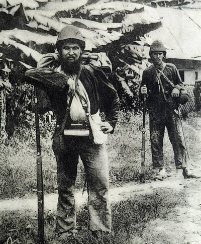Held van de Tonkin-campagne door Unknown photographer