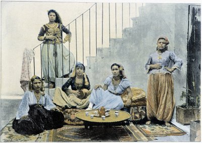 Moorse vrouwen uit Algiers die thee drinken - autochroom, eind 19e eeuw door Unknown photographer