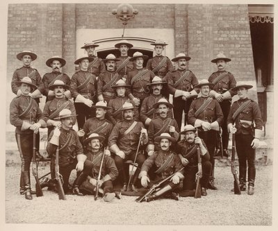North West Mounted Police, Chelsea Barracks, Diamanten Jubileum door Unknown photographer