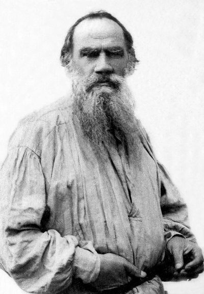 Portret van Leon Tolstoi (1828-1910), Russische schrijver door Unknown photographer