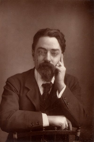 Sidney Webb, Baron Passfield (1859-1947) Engelse politieke econoom en sociaal hervormer, ca.1890 (zwart-wit foto) door Unknown photographer
