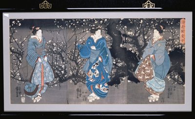 Een Oban Drieluik met een Nachtelijk Tafereel met drie Bijin door Utagawa Kuniyoshi
