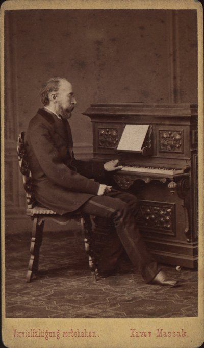 Portret van de librettist en componist Franz Friedrich Richard Genée 1823-1895, ca. 1880-1885 door Vienna . Photo studio Xaver Massak